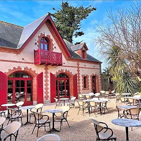 La Bed & Breakfast 4*
