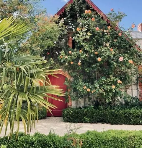 La לינה וארוחת בוקר 4*