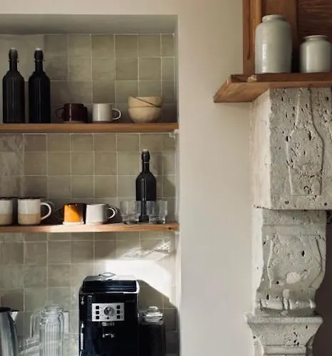 לינה וארוחת בוקר La